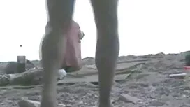 ポルノビデオを撮ると思ってるのか? 女性 ...
