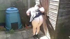 私の妻は彼女の滑りを開きましょう私に精液 ...