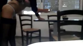 警察の行動 女の子 の ため av